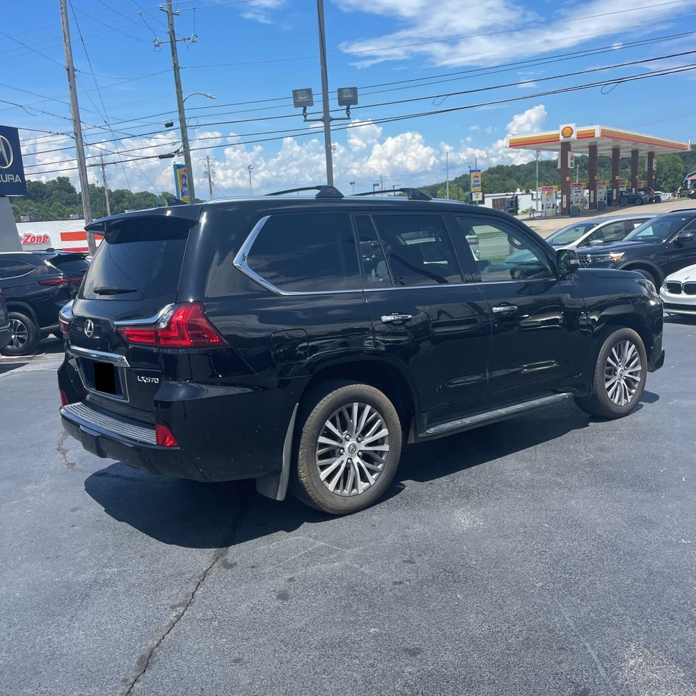 2019 Lexus LX 570 Two-Row