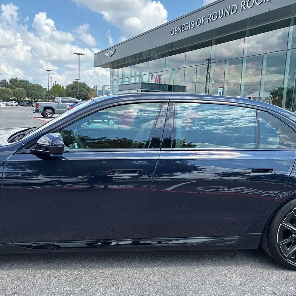 2023 BMW 7-Series 740i