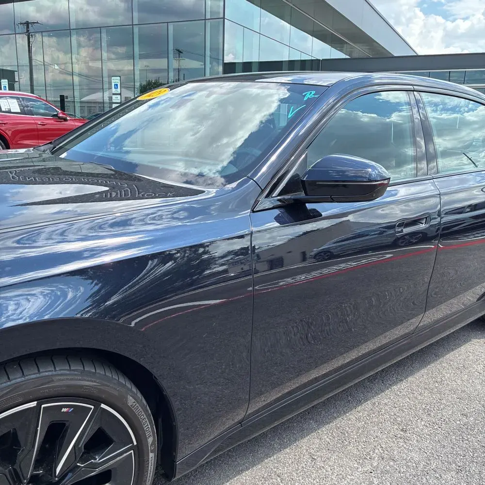 2023 BMW 7-Series 740i