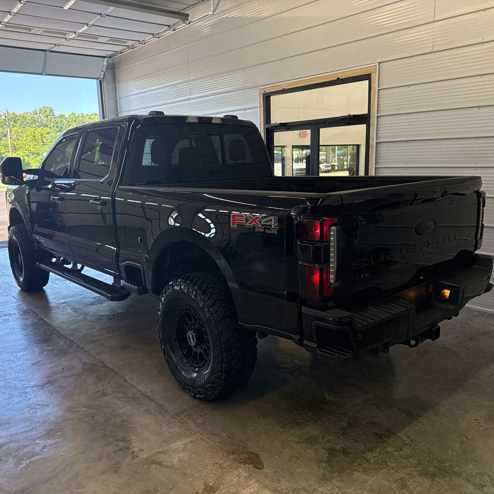 2023 Ford F-250 Super Duty Lariat