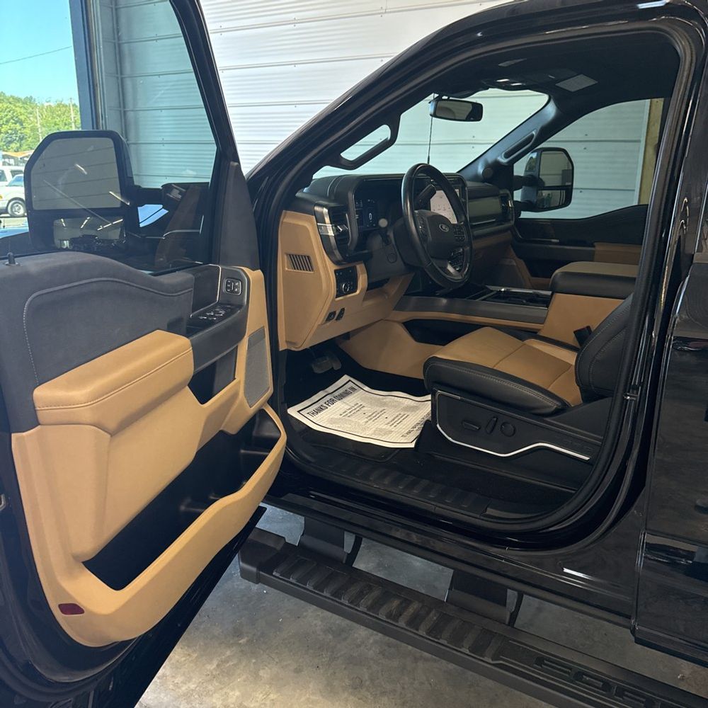 2023 Ford F-250 Super Duty Lariat